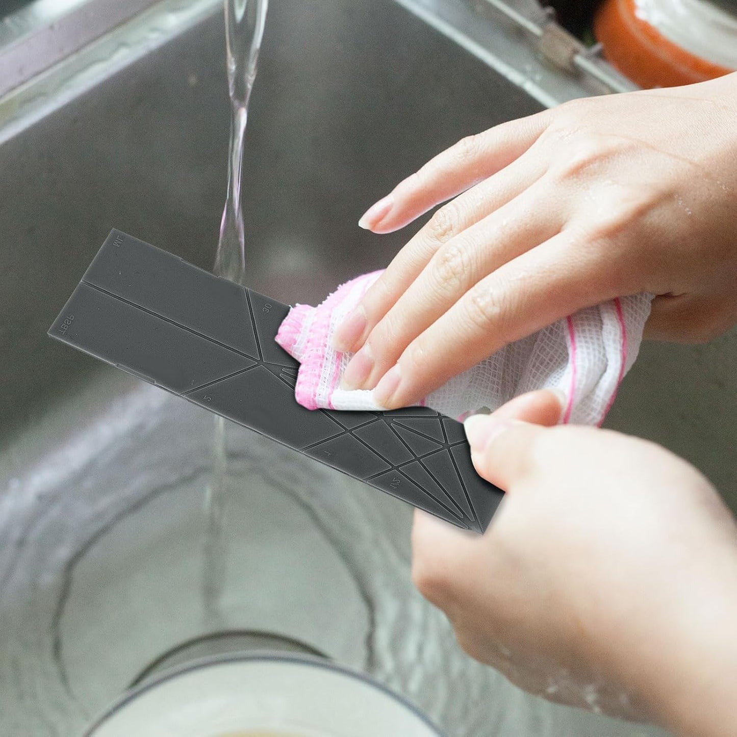 2Pz 3 in 1 Cucchiaio Dosatore Poligonale, 6 Diverse Dimensioni Pieghevoli Piatti Cucchiai Dosatori Magnetici per Ingredienti Liquidi E Secchi Multifunzione Utensili Da Cucina (Nero)